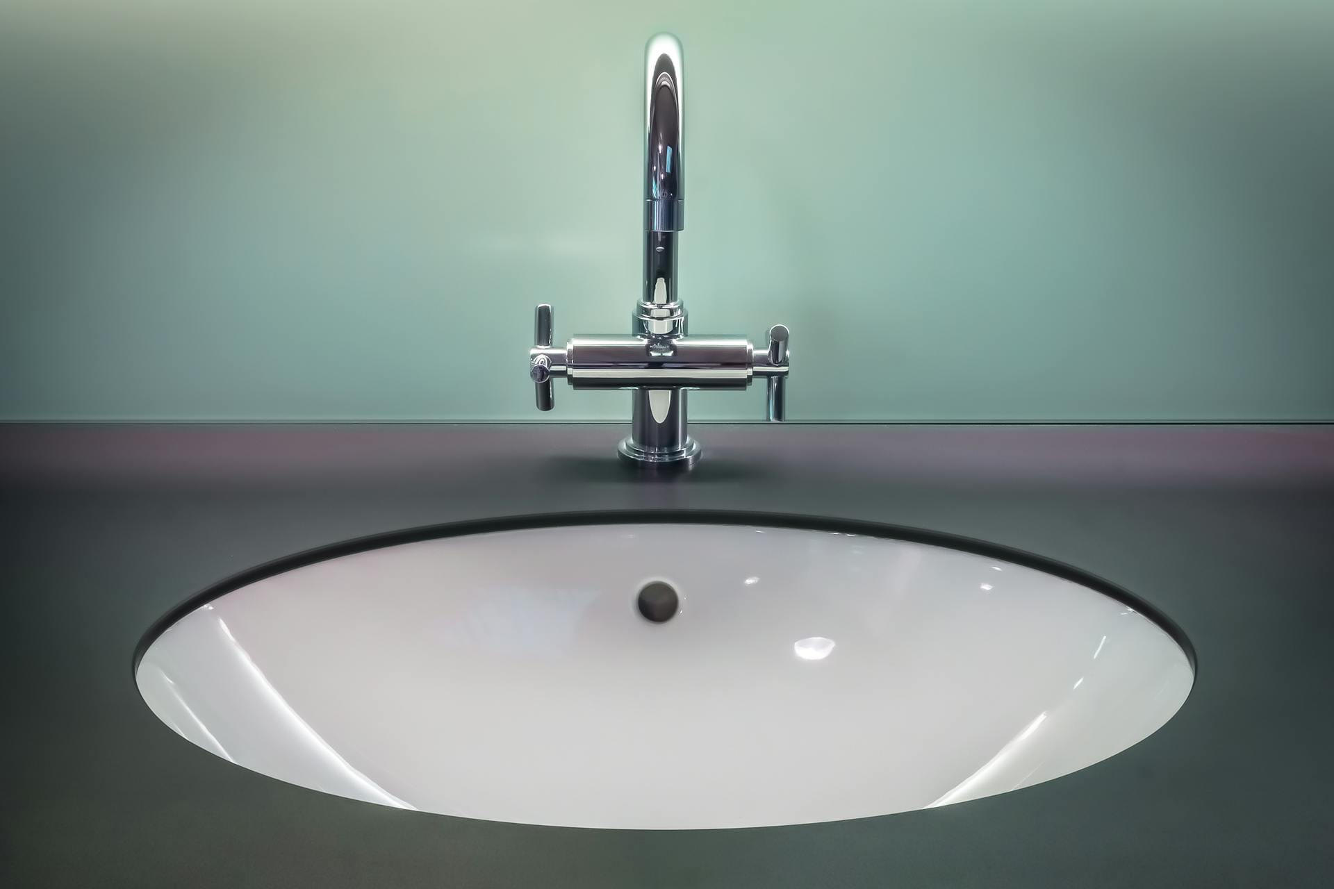 plumbing fixtures